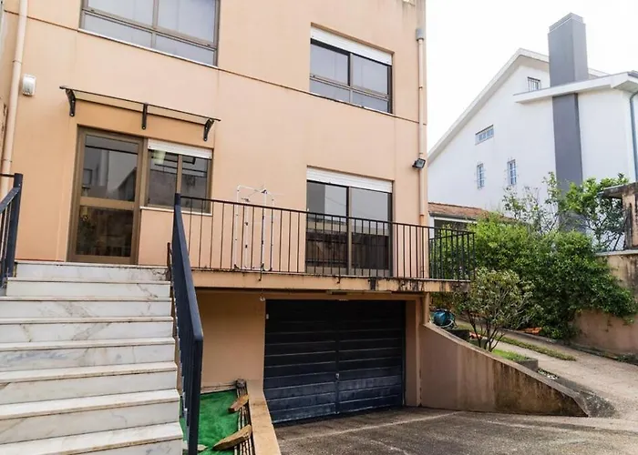 Fantastic Soeiro Mendes By Unique Hosts